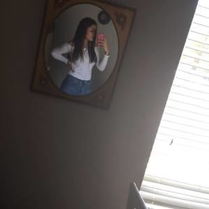 Meet your Posher, Ericka